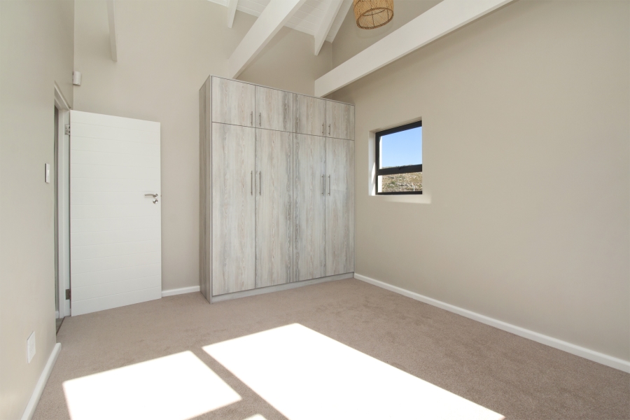 4 Bedroom Property for Sale in Kommetjie Western Cape